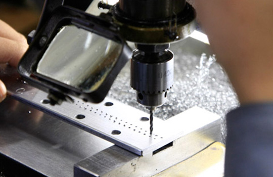 Benchtop precision drill